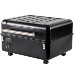 TRAEGER Ranger - Portable Pellet Grill